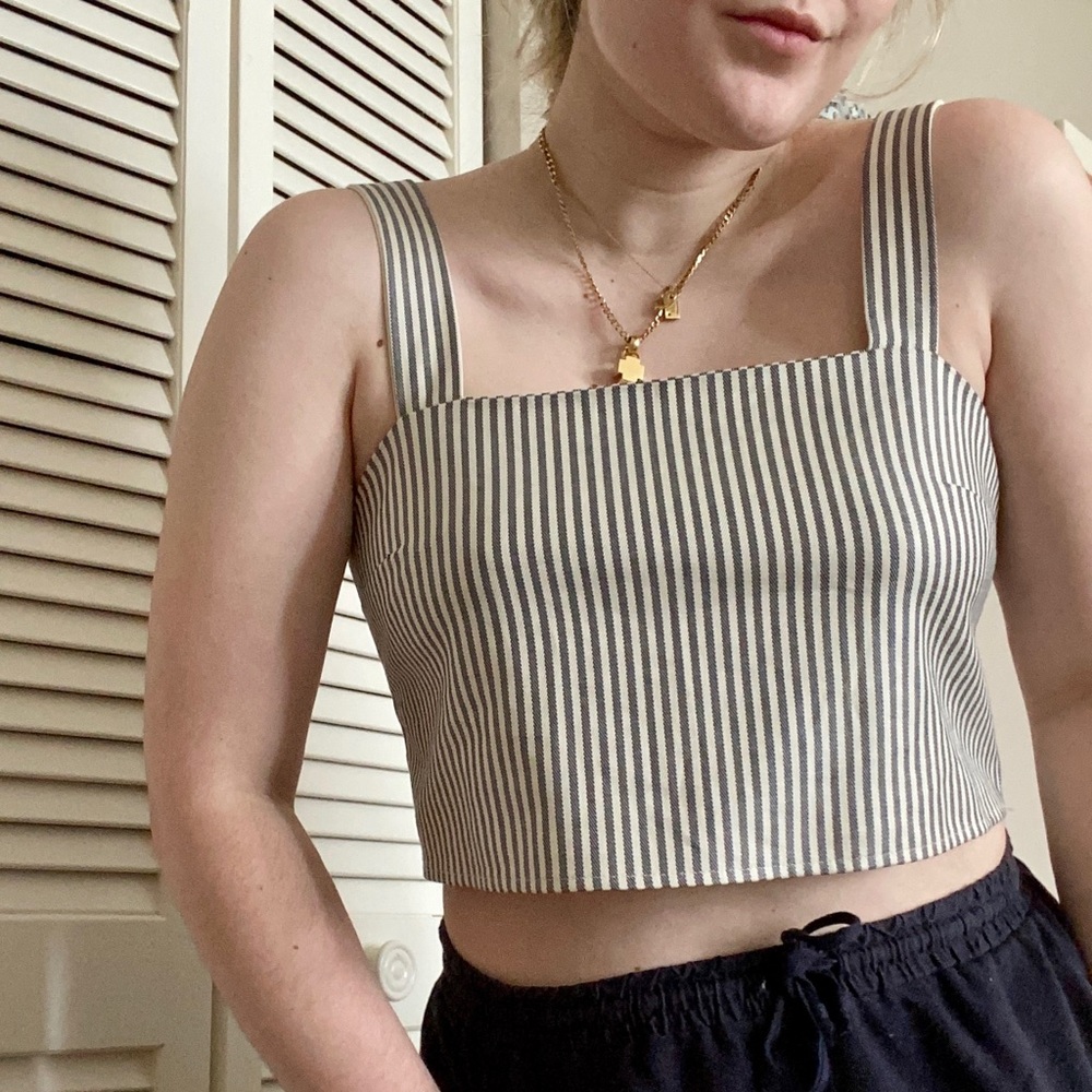 Stripped UO Crop top